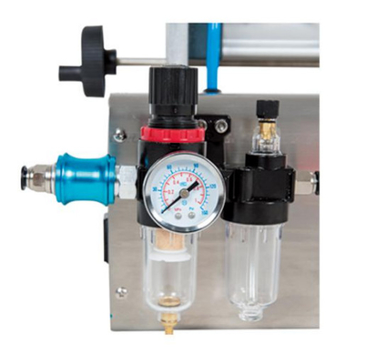 Máquina de rellenar 30bpm 10W del solo pistón líquido principal 5000ML